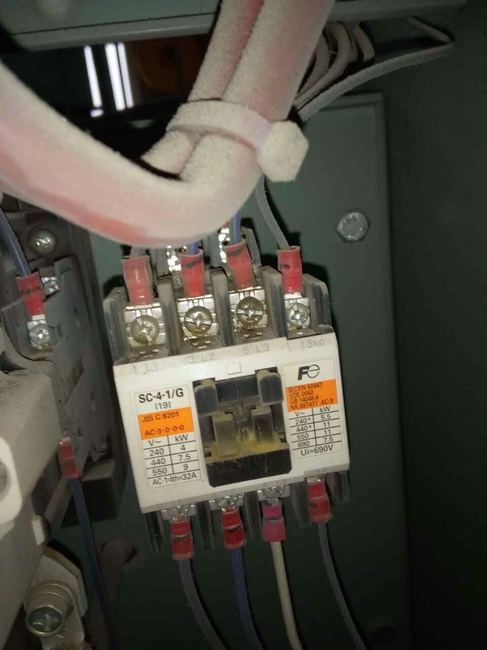 需求日立接触器