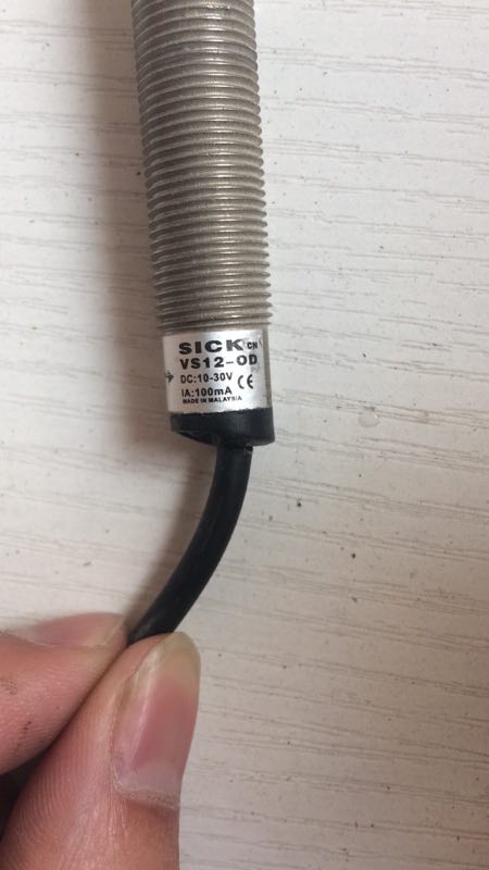 需求扶梯的进出口光电开关